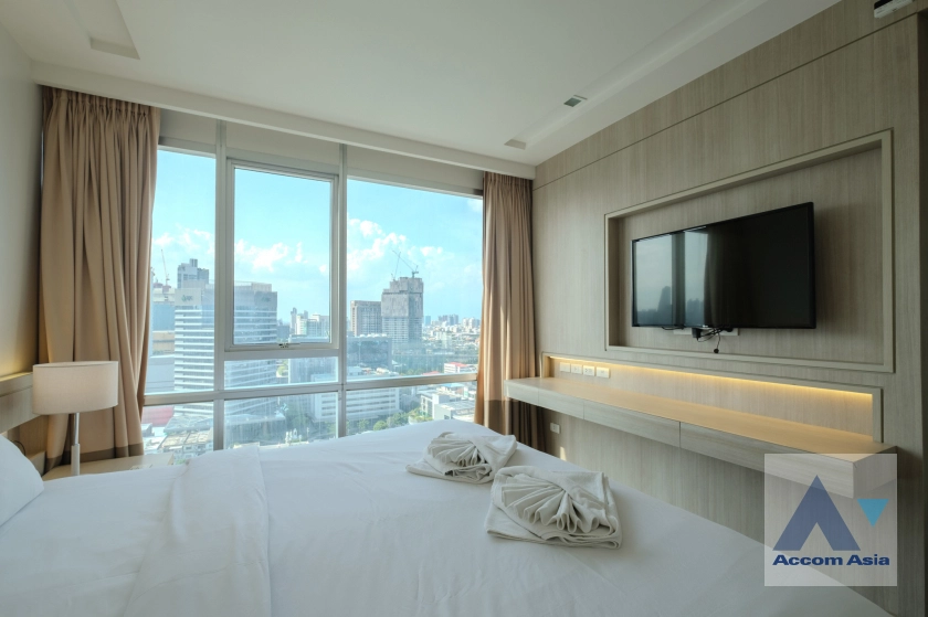 12  2 br Apartment For Rent in Sukhumvit ,Bangkok BTS Ekkamai at 5 stars serviced apartment AA40929