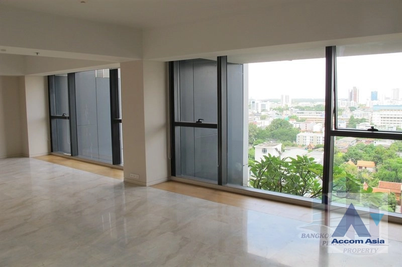 Huge Terrace |  3 Bedrooms  Condominium For Rent in Sathorn, Bangkok  near BTS Chong Nonsi - MRT Lumphini (AA40932)