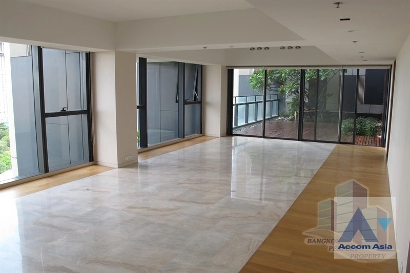 Huge Terrace |  3 Bedrooms  Condominium For Rent in Sathorn, Bangkok  near BTS Chong Nonsi - MRT Lumphini (AA40932)