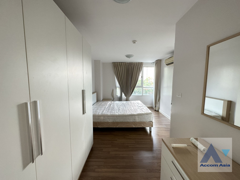  1 Bedroom  Condominium For Rent in Sukhumvit, Bangkok  near BTS Thong Lo (AA40949)