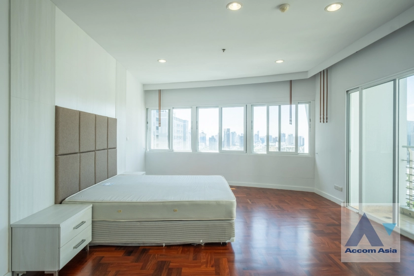 12  3 br Apartment For Rent in Sukhumvit ,Bangkok BTS Phrom Phong at Perfect for a big family AA40956