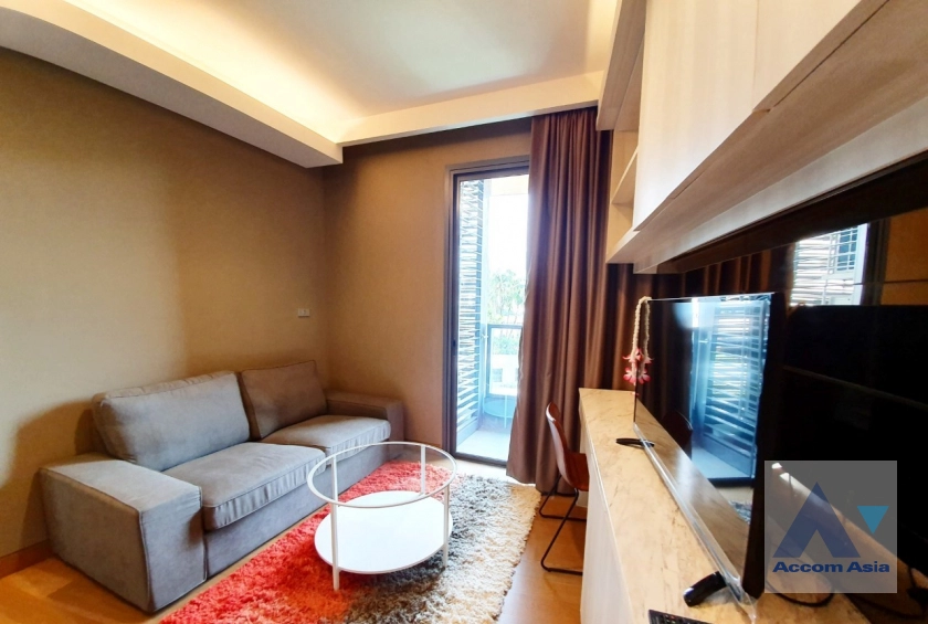  2 Bedrooms  Condominium For Rent in Sukhumvit, Bangkok  near BTS Phrom Phong (AA40959)