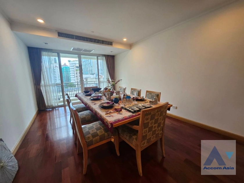 5  3 br Apartment For Rent in Sukhumvit ,Bangkok BTS Phrom Phong at High-quality facility AA40961