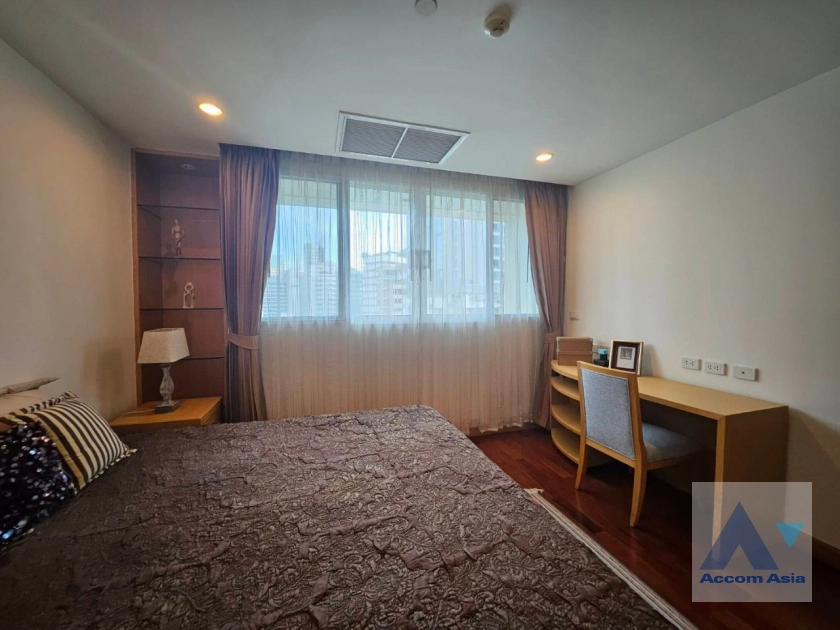 19  3 br Apartment For Rent in Sukhumvit ,Bangkok BTS Phrom Phong at High-quality facility AA40961