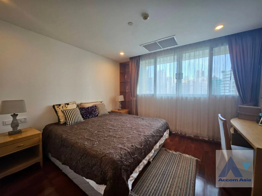 18  3 br Apartment For Rent in Sukhumvit ,Bangkok BTS Phrom Phong at High-quality facility AA40961