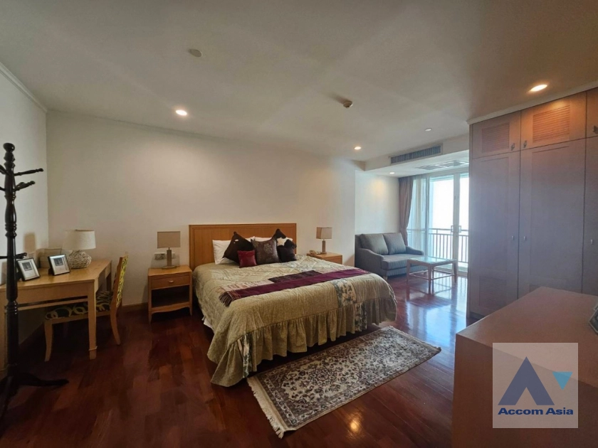 13  3 br Apartment For Rent in Sukhumvit ,Bangkok BTS Phrom Phong at High-quality facility AA40961