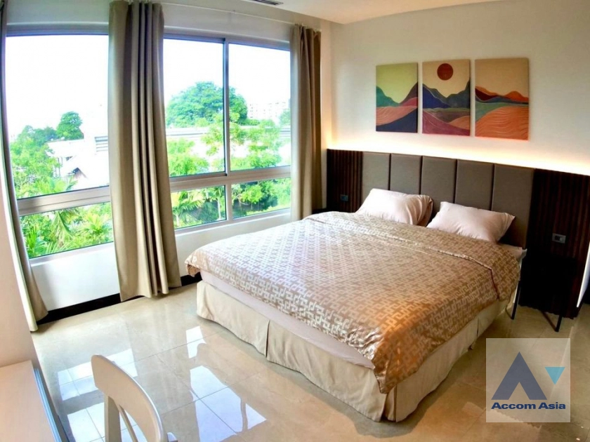  1  2 br Condominium For Rent in Sathorn ,Bangkok BRT Thanon Chan at The Lofts Yennakart AA40971