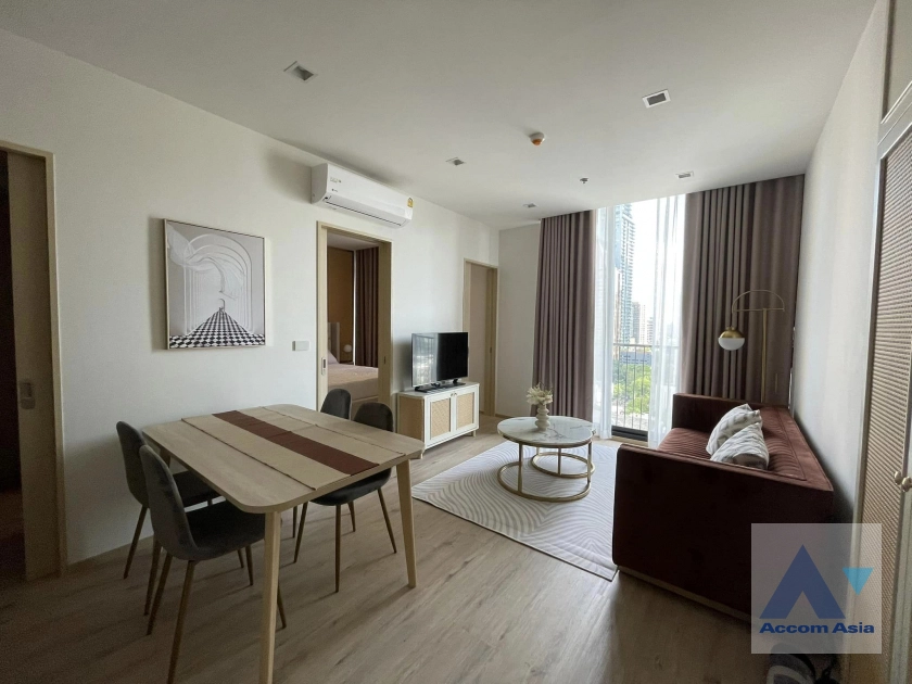  1 Bedroom  Condominium For Rent in Sukhumvit, Bangkok  near BTS Phrom Phong (AA40972)