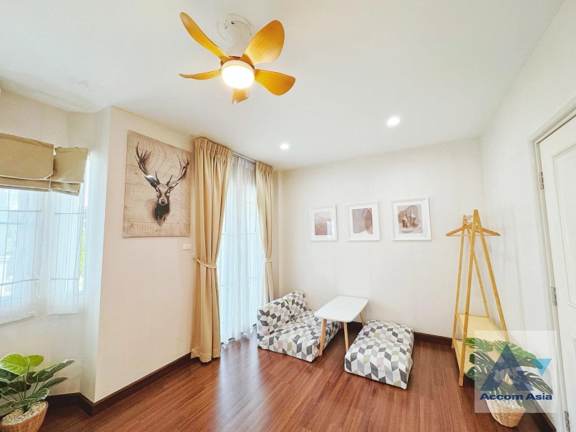 9  3 br Townhouse For Rent in Sukhumvit ,Bangkok BTS Bang Chak at Leon Sukhumvit 62 AA40981