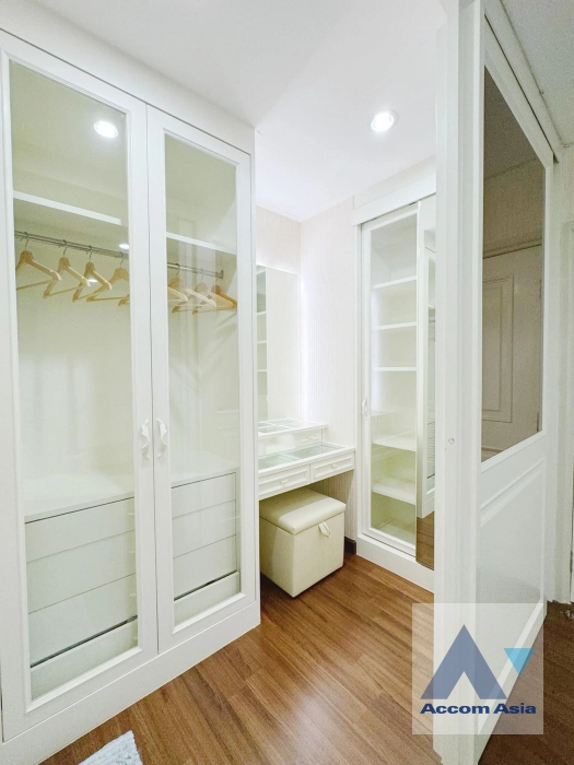 22  3 br Townhouse For Rent in Sukhumvit ,Bangkok BTS Bang Chak at Leon Sukhumvit 62 AA40981