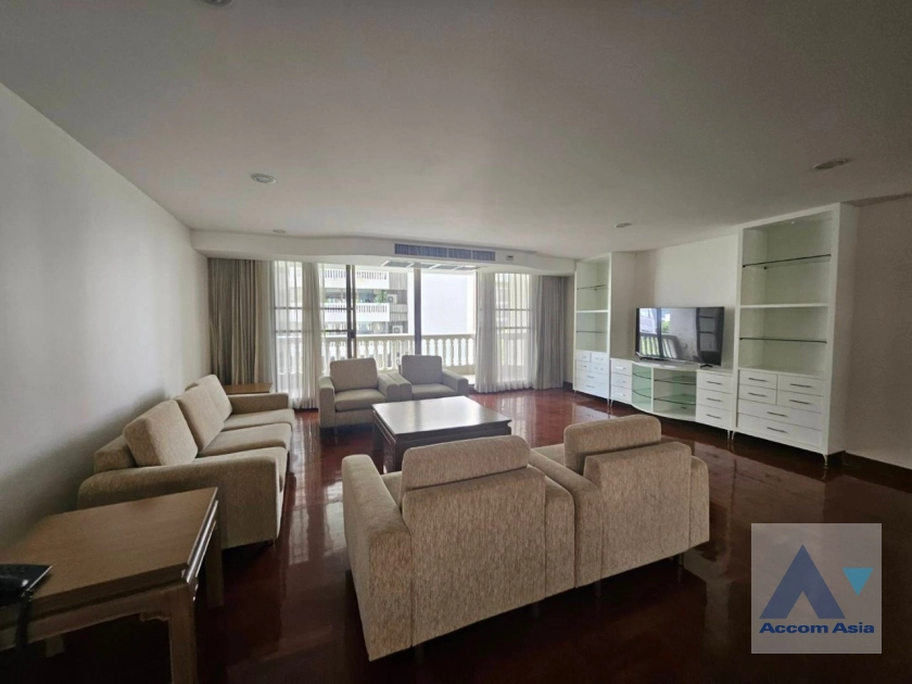 5  3 br Apartment For Rent in Sukhumvit ,Bangkok BTS Phrom Phong at Family Size Desirable AA40990