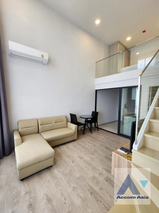 Duplex Condo |  1 Bedroom  Condominium For Rent in Pattanakarn, Bangkok  near ARL Ramkhamhaeng (AA41020)