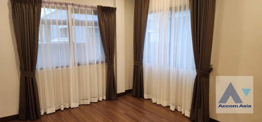 17  4 br House For Sale in Dusit ,Bangkok  at The City Boromratchachonnani-Thawi Watthana  AA41028