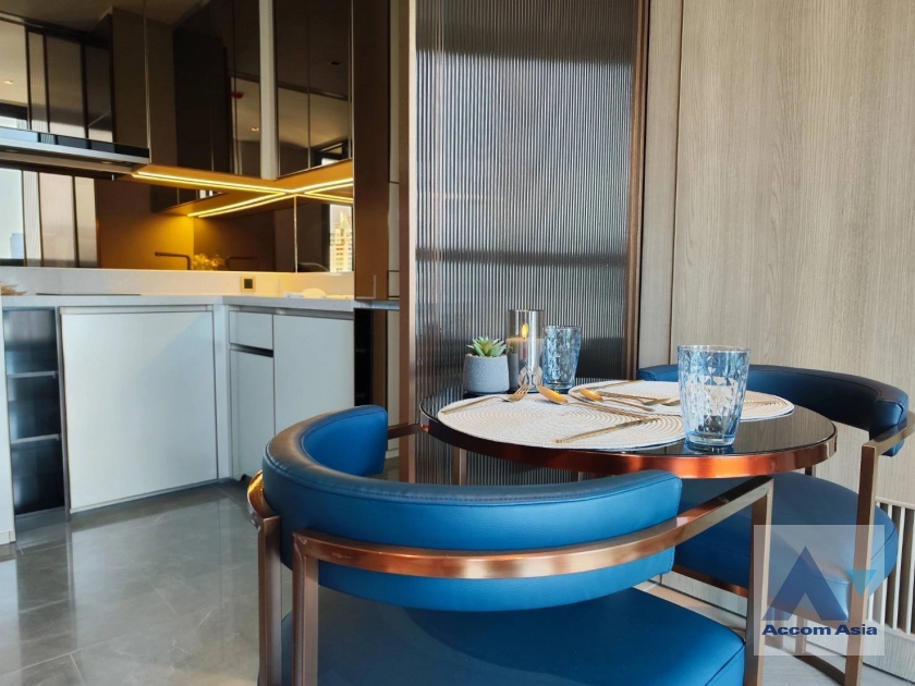  1 Bedroom  Condominium For Rent in Sathorn, Bangkok  near BTS Chong Nonsi (AA41034)