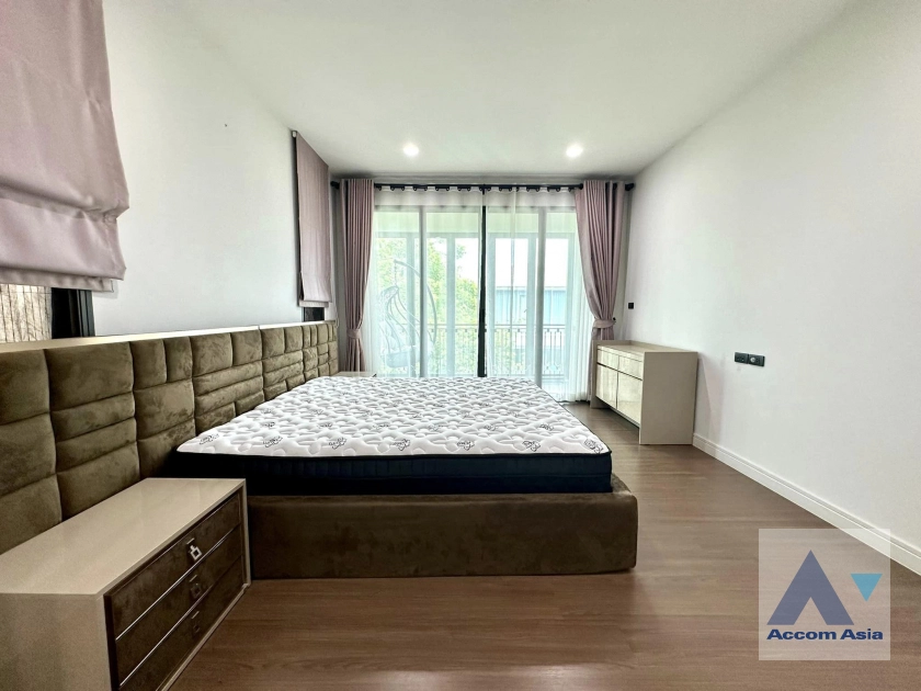 11  3 br House For Sale in Petchkasem ,Bangkok  at Burasiri Rama 2 AA41037