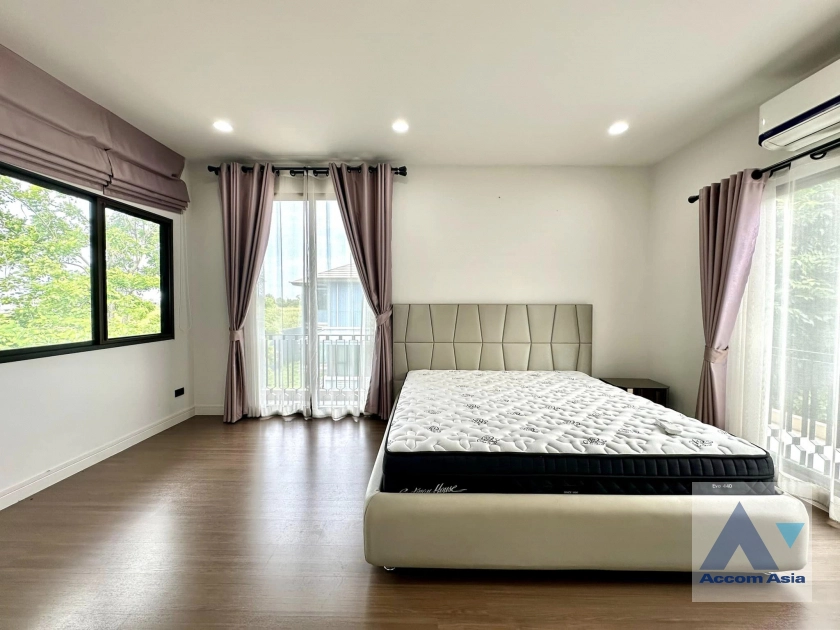 10  3 br House For Sale in Petchkasem ,Bangkok  at Burasiri Rama 2 AA41037