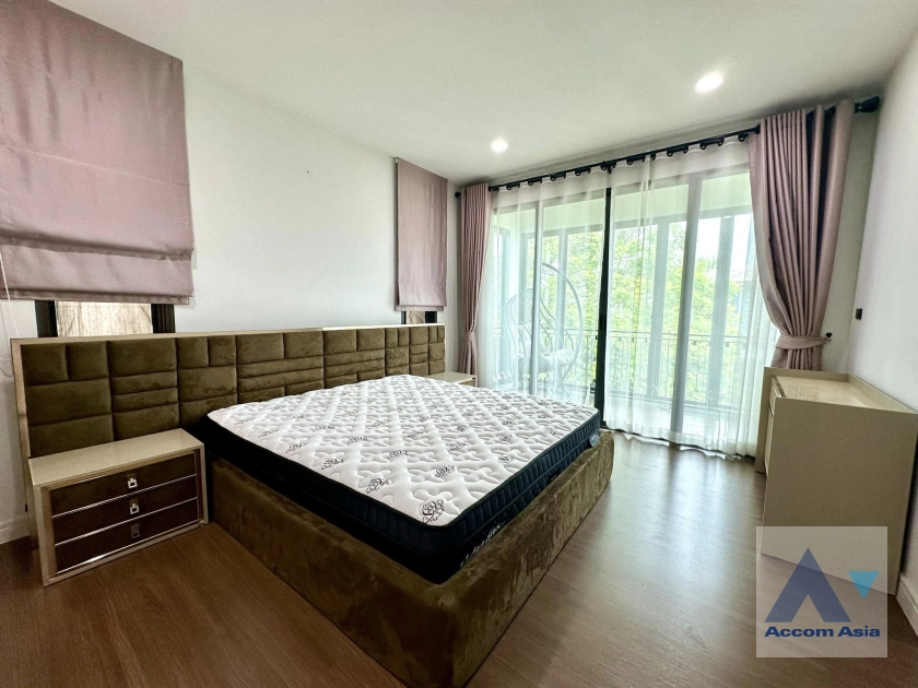 12  3 br House For Sale in Petchkasem ,Bangkok  at Burasiri Rama 2 AA41037