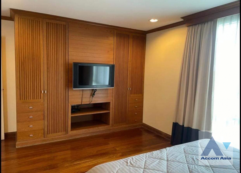 10  2 br Condominium For Rent in Phaholyothin ,Bangkok BTS Ari at The Aree AA41055