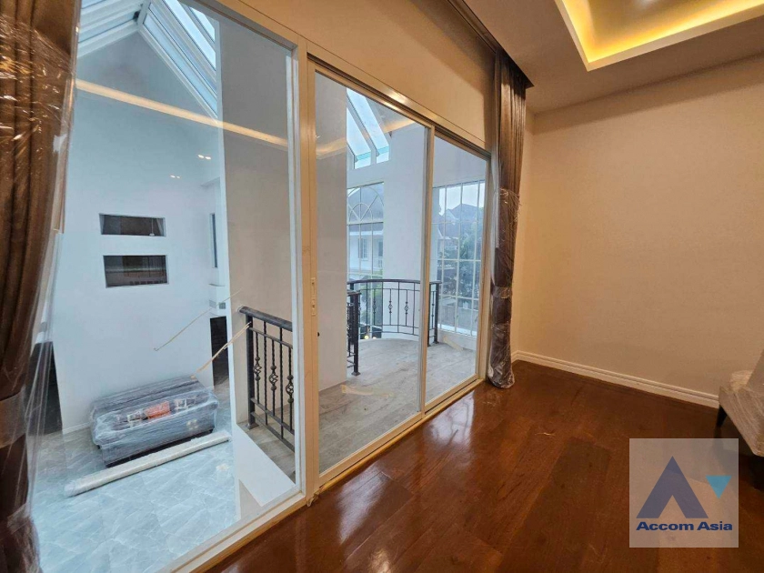 7  4 br House For Rent in Bang Na ,Bangkok BTS Bearing at Fantasia Villa 3  AA41069