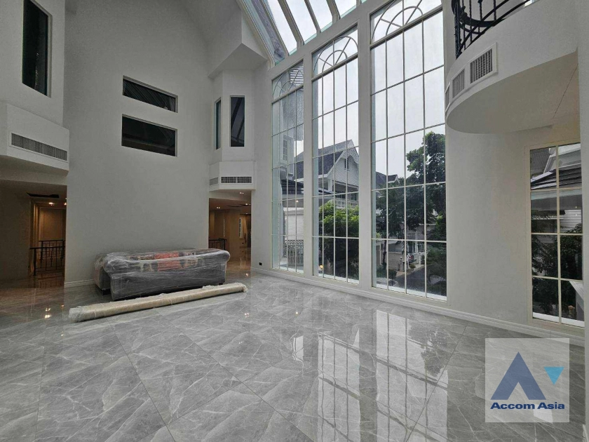 8  4 br House For Rent in Bang Na ,Bangkok BTS Bearing at Fantasia Villa 3  AA41069