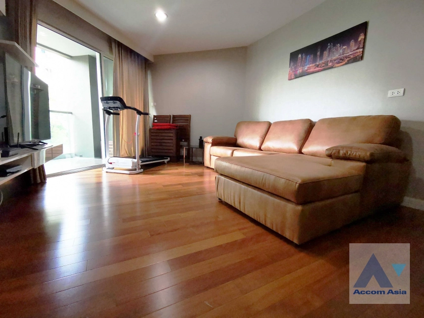  2 Bedrooms  Condominium For Rent & Sale in Ratchadapisek, Bangkok  near MRT Rama 9 (AA41075)