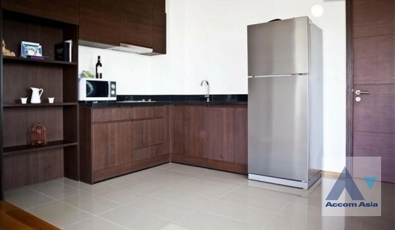  2 Bedrooms  Condominium For Rent in Phaholyothin, Bangkok  near BTS Ari (AA41087)