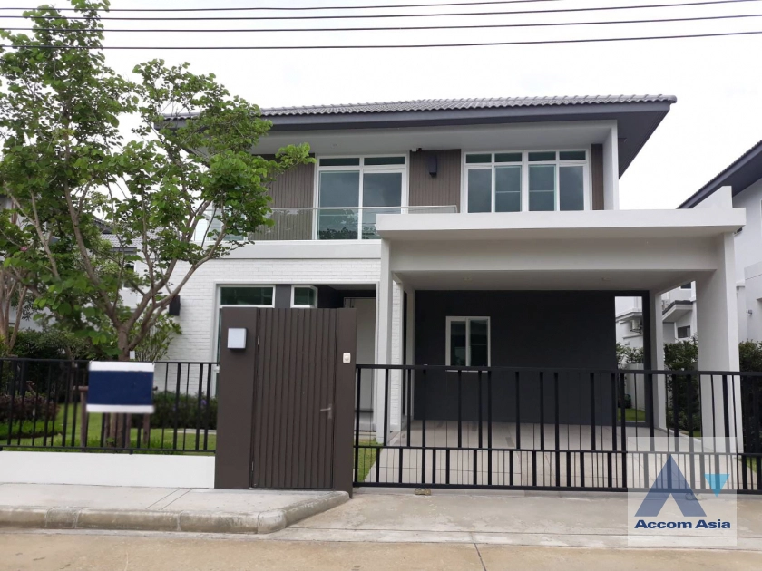  2  4 br House For Rent in Samutprakan ,Samutprakan  at Mantana 2 Bangna Km.7 AA41096