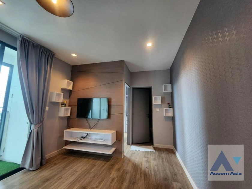  2 Bedrooms  Condominium For Sale in Charoennakhon, Bangkok  (AA41098)