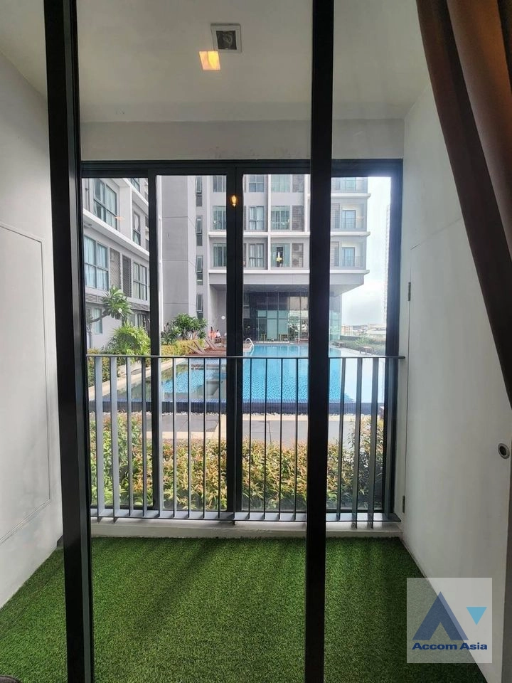 7  2 br Condominium For Sale in Charoennakorn ,Bangkok  at Ideo Mobi Sathorn AA41098