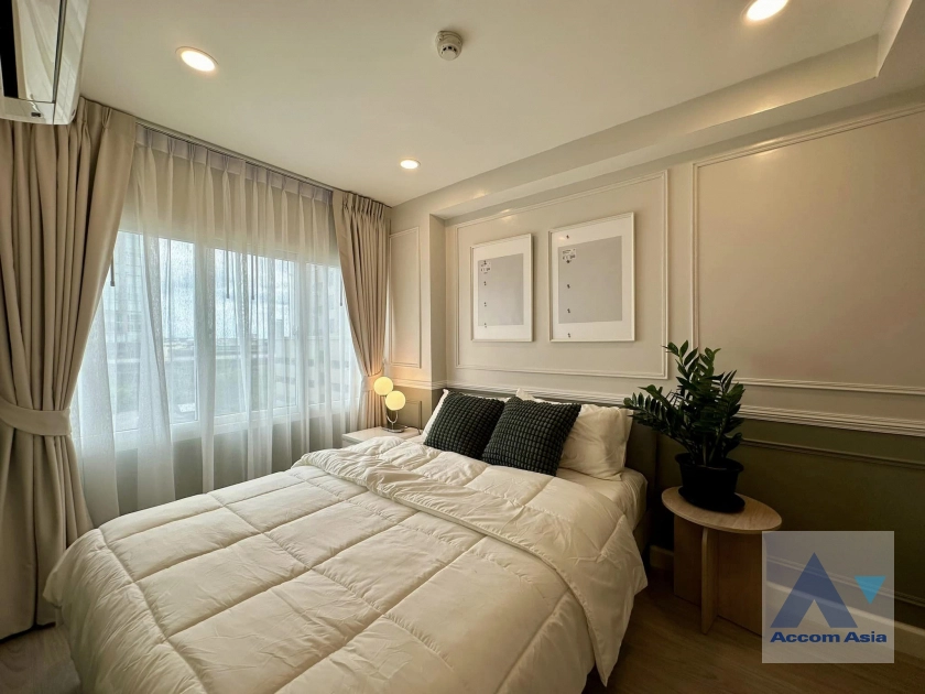  1 Bedroom  Condominium For Sale in Charoennakorn, Bangkok  (AA41099)