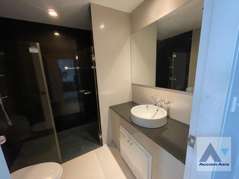 5  1 br Condominium For Sale in Charoennakorn ,Bangkok  at The Plenary Sathorn AA41099