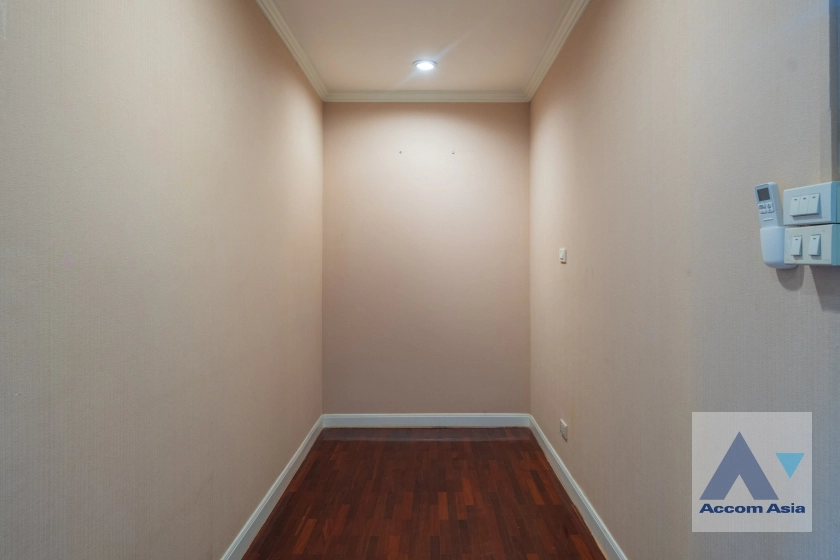 21  3 br Townhouse For Rent in sukhumvit ,Bangkok BTS Ekkamai AA41105