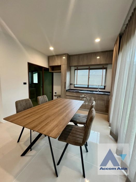 5  4 br House For Rent in Lat phrao ,Bangkok  at Burasiri Krungthepkreetha AA41116