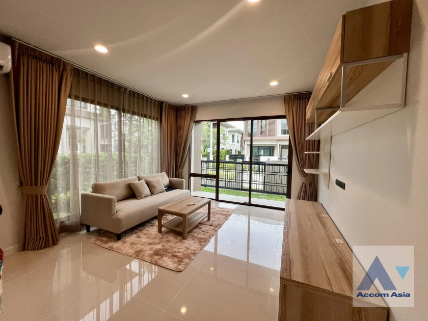  1  4 br House For Rent in Lat phrao ,Bangkok  at Burasiri Krungthepkreetha AA41116