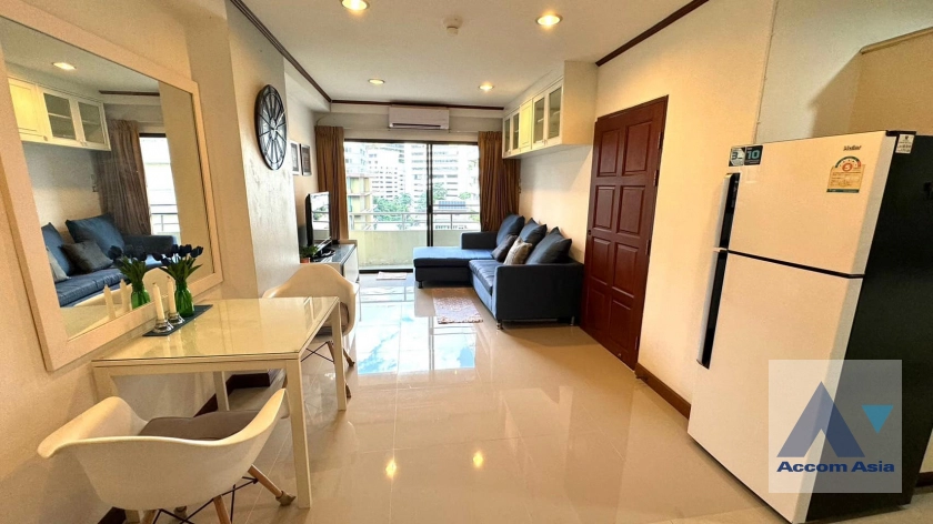 4  1 br Condominium For Rent in Sukhumvit ,Bangkok BTS Nana at Saranjai mansion AA41123