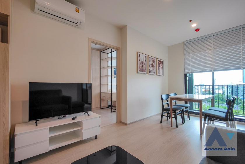 Fully Furnished |  3 Bedrooms  Condominium For Rent in Phaholyothin, Bangkok  near MRT Lat Phrao (AA41139)
