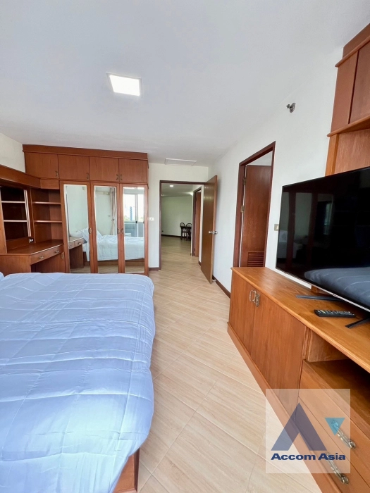 12  2 br Condominium For Rent in Ploenchit ,Bangkok BTS Ploenchit at Witthayu Complex AA41145