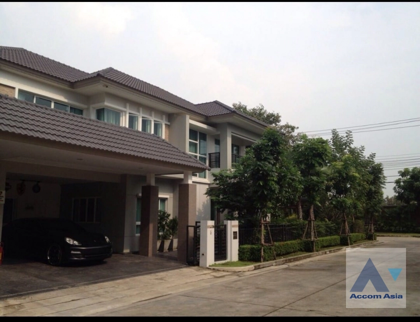 Bangkok Boulevard Sathorn-Pinklao House  6 Bedroom for Sale   in  