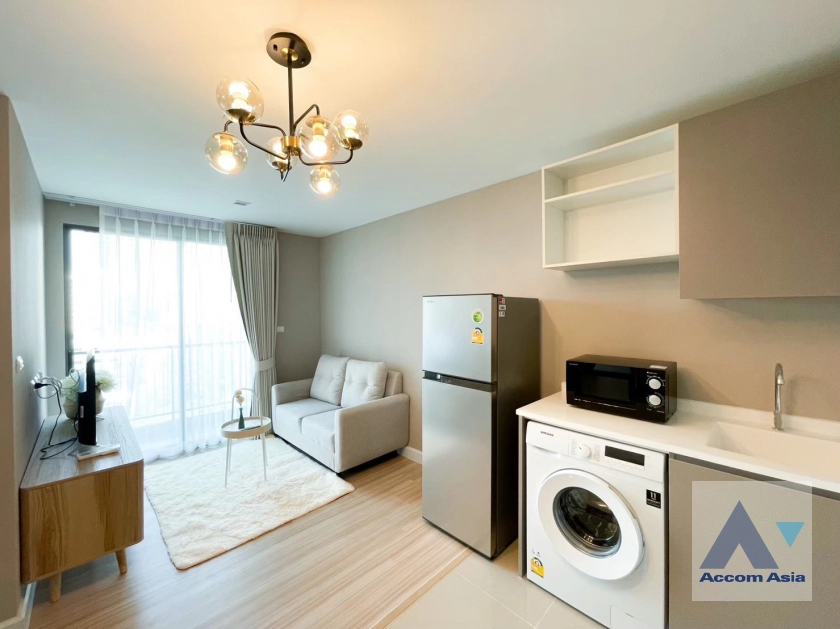  2  2 br Condominium For Rent in Ratchadapisek ,Bangkok  at Metro Luxe Ratchada AA41147