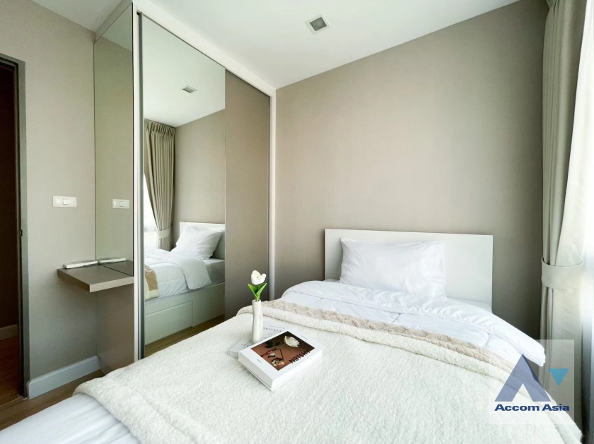 11  2 br Condominium For Rent in Ratchadapisek ,Bangkok  at Metro Luxe Ratchada AA41147