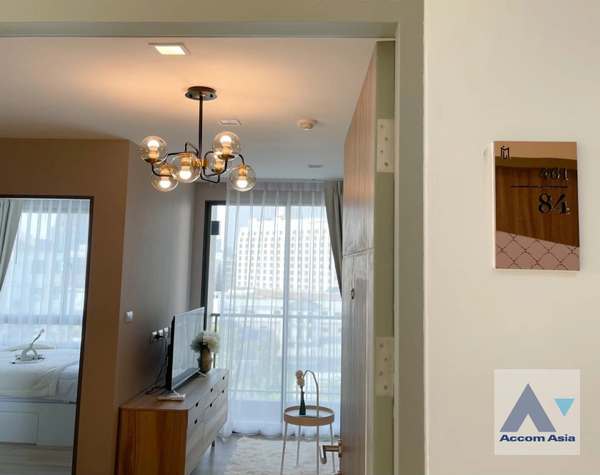 5  2 br Condominium For Rent in Ratchadapisek ,Bangkok  at Metro Luxe Ratchada AA41147