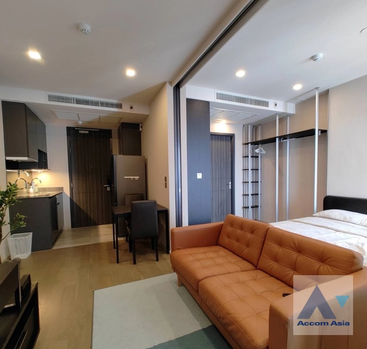  1 Bedroom  Condominium For Rent in Sukhumvit, Bangkok  near BTS Asok - MRT Sukhumvit (AA41152)