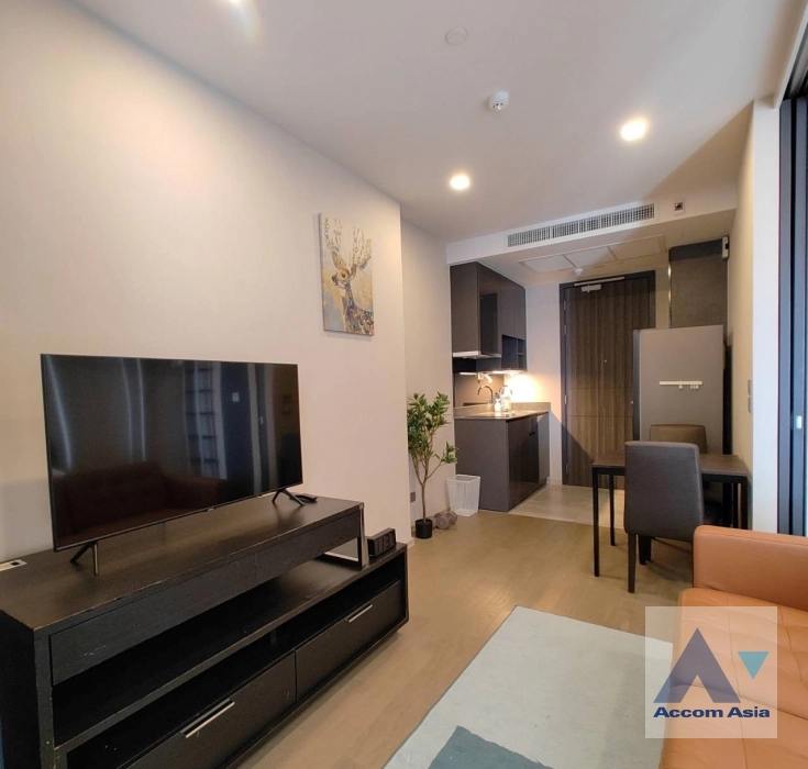  1 Bedroom  Condominium For Rent in Sukhumvit, Bangkok  near BTS Asok - MRT Sukhumvit (AA41152)