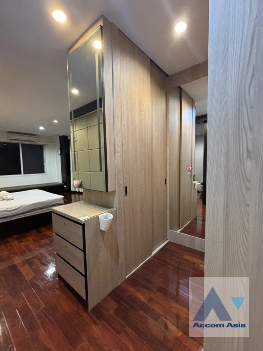 9  3 br House For Rent in Ratchadapisek ,Bangkok  at Baan Ladprao AA41154