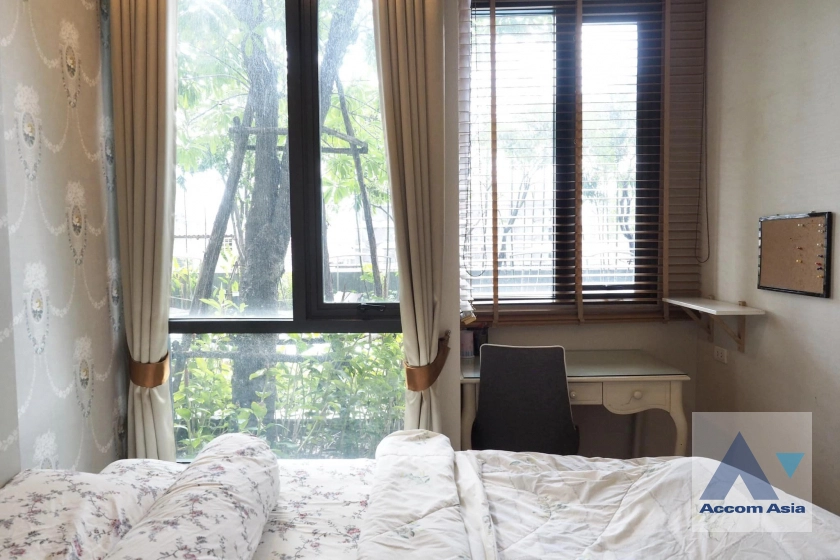  1 Bedroom  Condominium For Rent in Sukhumvit, Bangkok  near BTS On Nut (AA41173)