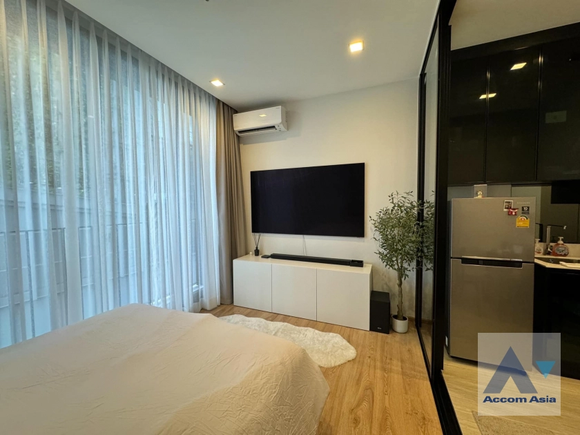 Noble Around Ari Condominium  1 Bedroom for Sale BTS Ari in Phaholyothin Bangkok