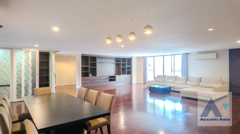 Pet friendly |  3 Bedrooms  Condominium For Rent in Sukhumvit, Bangkok  near BTS Phrom Phong (AA41175)