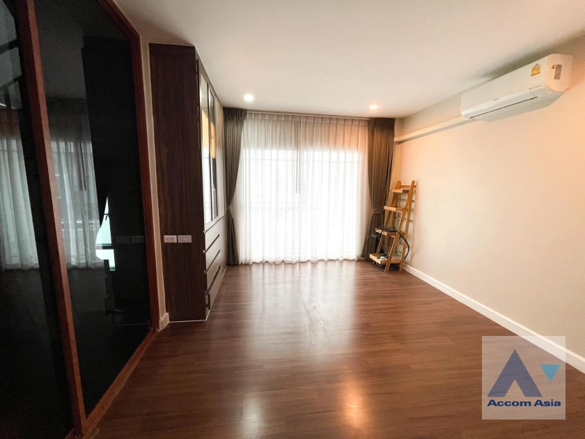  1  3 br Townhouse for rent and sale in Sukhumvit ,Bangkok BTS Bang Chak at Leon Sukhumvit 62 AA41176