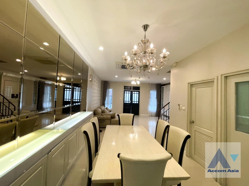 7  3 br Townhouse for rent and sale in Sukhumvit ,Bangkok BTS Bang Chak at Leon Sukhumvit 62 AA41176