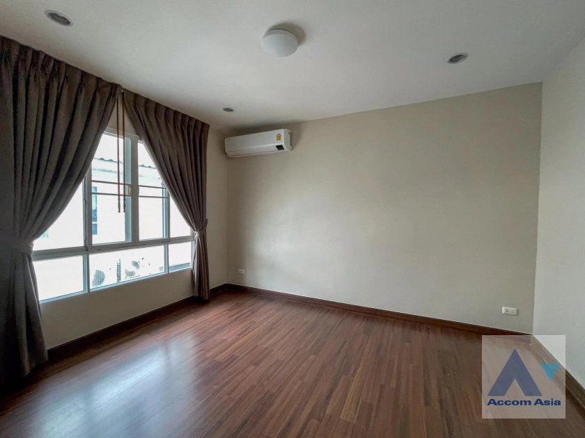 13  3 br Townhouse for rent and sale in Sukhumvit ,Bangkok BTS Bang Chak at Leon Sukhumvit 62 AA41176